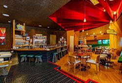 Carpenter Street (D1), Retail #554085021